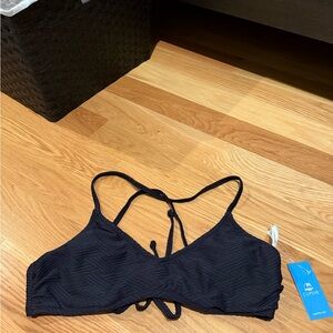 Cupshe Black Textured Bikini Top